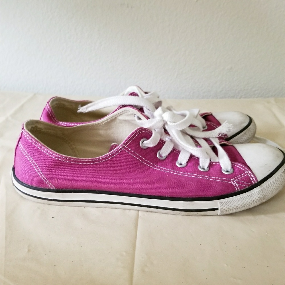 CONVERSE LOW -TOP